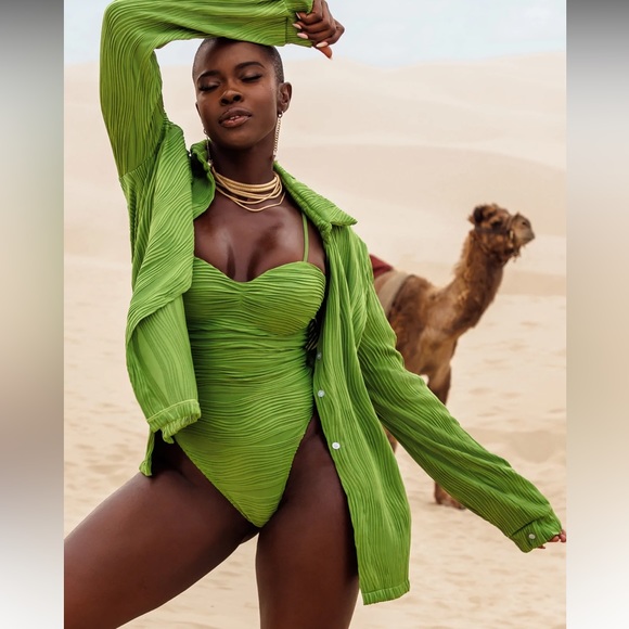 Matte Swim Green Erden Textured Cover Up Only - Picture 4 of 5